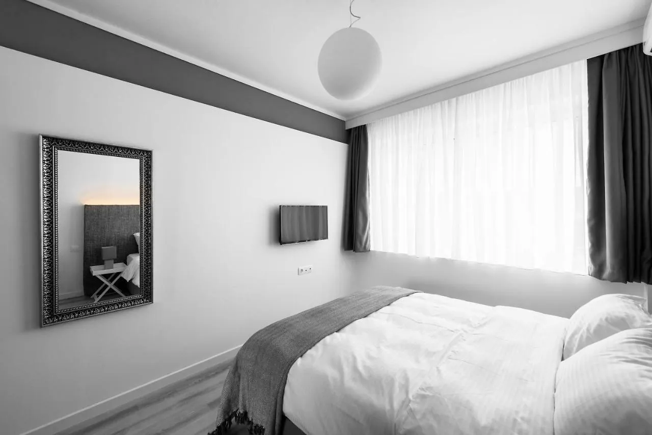 M&F Luxury Suites Est. 2019 / F Suite Salonicco